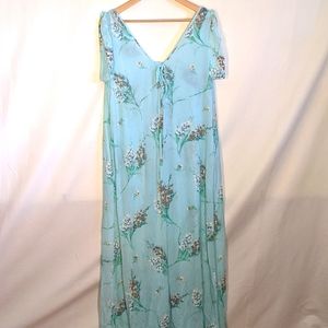 Vintage button front nightgown coverup robe
